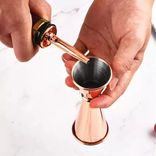 Wine Pourer – Image 3