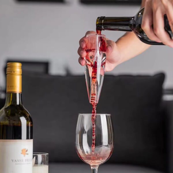 Premium Transparent Wine Aerator detail3