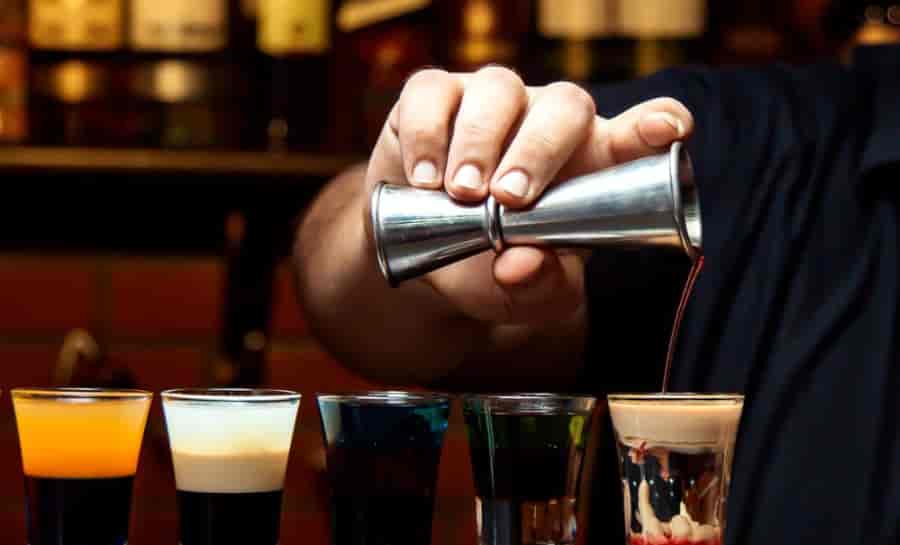 types of cocktail jiggers stainless steel single double multi-capacity bar measuring tool