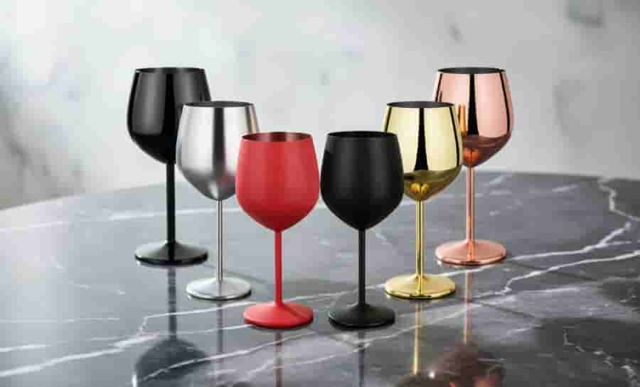 Stainless Steel Cocktail Glasses: Types, Benefits & Wholesale Buyer's Guide 9 stainless steel cocktail glasses PVD finish options gold rose gold black mirror brushed hammered